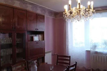 Продам 4-х кімнатну квартиру, Дергачевский р-н, Подворки (Дергачевский район), Код: 797920/1