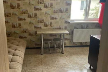 Сдам гостинку, ХТЗ, ХТЗ метро, Код: 797940/1