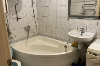 Продам 3-х кімнатну квартиру, Бавария, Код: 798017/1