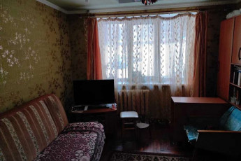 Продам 3-х кімнатну квартиру, Дергачевский р-н, Подворки (Дергачевский район), Код: 798593/1