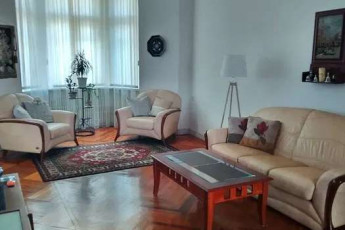 Продам 5-и кімнатну квартиру, Центр, Код: 799198/1