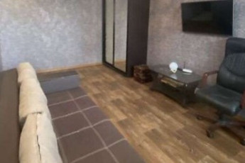 Продам 1-кімнатну квартиру, Рогань, Код: 799249/2