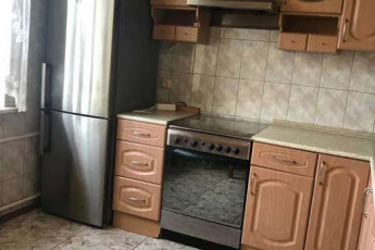 Сдам 3-х кімнатну квартиру, Гагарина проспект, Защитников Украины метро (Площадь Восстания), Код: 799668/1