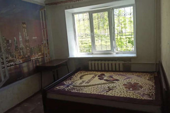 Сдам гостинку, Новые дома, Армейская метро (Советской Армии), Код: 799944/1