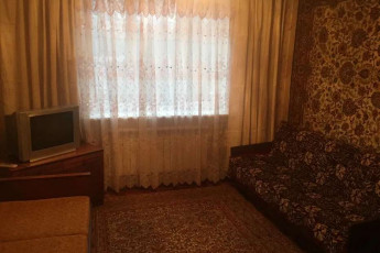 Сдам 3-х кімнатну квартиру, Гагарина проспект, Спортивная метро, Код: 800122/1