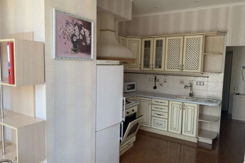 Сдам 1-кімнатну квартиру, Центр, Код: 800341/1