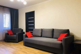 Продам 3-х кімнатну квартиру, , Код: 800359/1