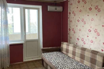 Сдам 1-кімнатну квартиру, Рогань, Солнечный, Код: 800477/1