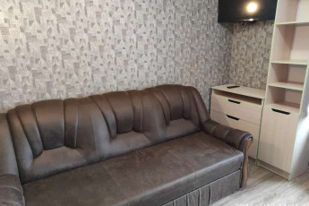 Сдам гостинку, Гагарина проспект, Защитников Украины метро (Площадь Восстания), Код: 800628/1