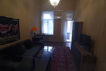 Продам 1-кімнатну квартиру, Центр, Код: 800689/1