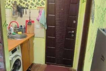 Продам гостинку, Сосновая Горка, Научная метро, Код: 800703/1