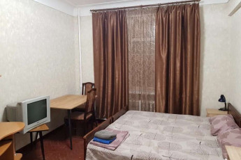 Сдам гостинку, Центр, Код: 801081/3