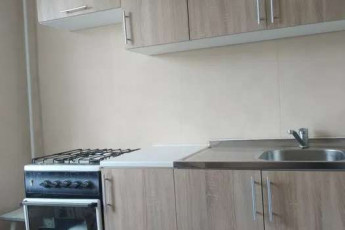 Продам 1-кімнатну квартиру, Дергачевский р-н, Солоницевка пгт., Код: 801104/1