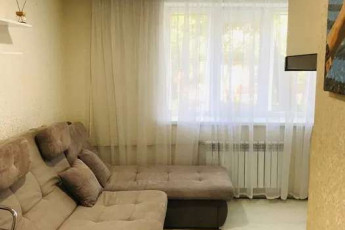 Сдам гостинку, Холодная Гора, Код: 801135/1