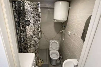 Сдам гостинку, Гагарина проспект, Защитников Украины метро (Площадь Восстания), Код: 801246/1