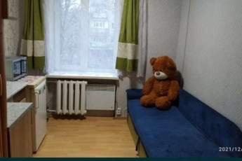 Сдам гостинку, ХТЗ, Пролетарская метро (Индустриальная), Код: 801459/1