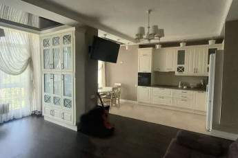 Продам 3-х кімнатну квартиру в новобудові, Центр, Код: 801672/2