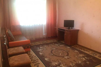 Сдам 1-кімнатну квартиру, Рогань, Код: 801807/1