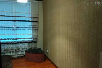 Сдам гостинку, Центр, Площадь Конституции метро (Советская), Код: 802023/1