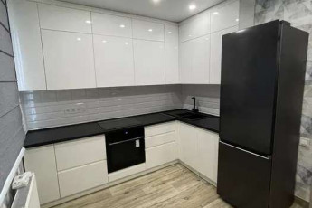 Продам 3-х кімнатну квартиру, ХТЗ, Код: 802042/1