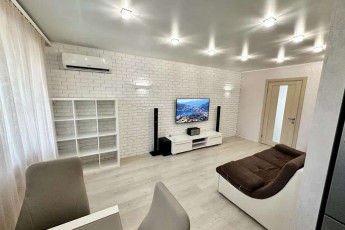 Продам 2-х кімнатну квартиру, Новые дома, Код: 802228/1