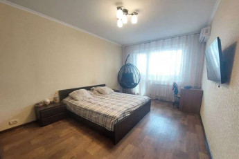 Продам 2-х кімнатну квартиру, Рогань, Код: 802243/2