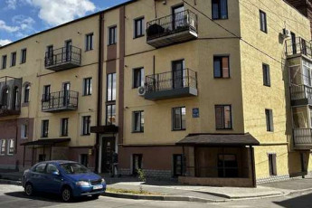 Продам 1-кімнатну квартиру, Центральный рынок, Код: 802244/1