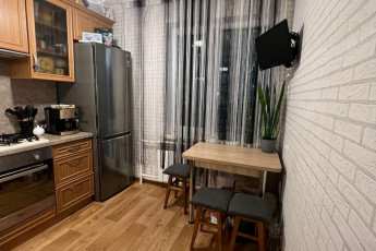Продам 1-кімнатну квартиру, Дергачевский р-н, Солоницевка пгт., Код: 802405/1