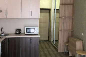 Сдам гостинку, ХТЗ, ХТЗ метро, Код: 802421/1