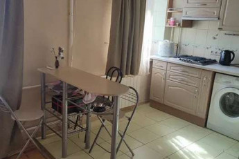 Сдам 1-кімнатну квартиру, Новые дома, Маршала Жукова метро (Дворец спорта), Код: 802736/1