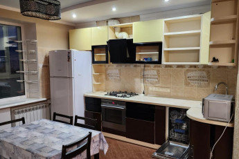 Сдам 2-х кімнатну квартиру, ХТЗ, ХТЗ метро, Код: 802861/1