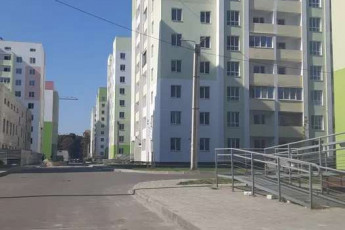 Продам 2-х кімнатну квартиру в новобудові, ХТЗ, ХТЗ метро, Код: 802876/2