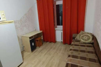 Продам гостинку, ХТЗ, ХТЗ метро, Код: 803786/1