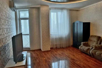 Сдам 2-х кімнатну квартиру, Новые дома, Маршала Жукова метро (Дворец спорта), Код: 804019/1