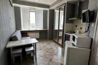 Сдам гостинку, Журавлевка, Киевская метро, Код: 804338/1