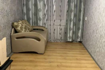 Продам гостинку, ХТЗ, Код: 804498/1