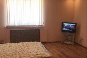 Сдам 2-х кімнатну квартиру, Центр, Университет метро, Код: 805899/1