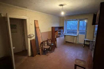 Продам 2-х кімнатну квартиру, Бавария, Круг 27 троллейбуса, Код: 806278/1