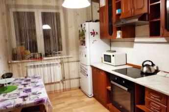 Продам 2-х кімнатну квартиру, Одесская, Код: 806328/1