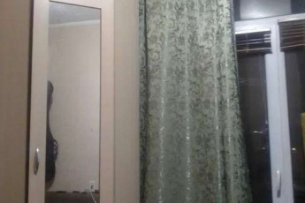 Продам гостинку, Центральный рынок, Южный вокзал метро, Код: 806357/1