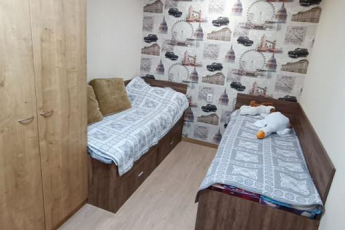 Продам 3-х кімнатну квартиру, ХТЗ, Код: 806474/1