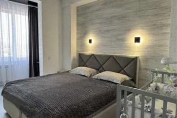 Продам 2-х кімнатну квартиру, Журавлевка, Киевская метро, Код: 806628/1