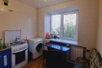 Продам 3-х кімнатну квартиру, Холодная Гора, Холодная Гора метро, Код: 806710/1