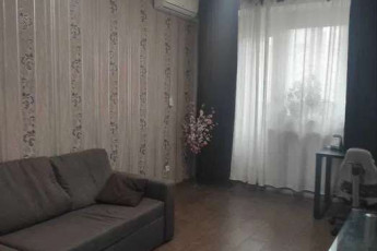 Продам 3-х кімнатну квартиру, Одесская, Код: 807400/1