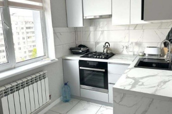 Продам 3-х кімнатну квартиру, Рогань, Горизонт, Код: 807410/1