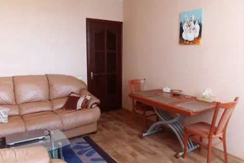 Продам 3-х кімнатну квартиру, Рогань, Роганский ж/м, Код: 807678/1