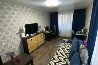 Продам 2-х кімнатну квартиру, ХТЗ, ХТЗ метро, Код: 807751/2