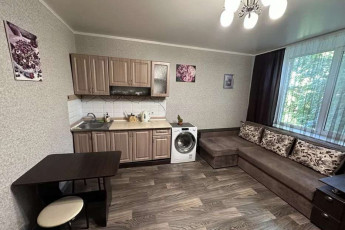 Сдам гостинку, ХТЗ, ХТЗ метро, Код: 807880/1