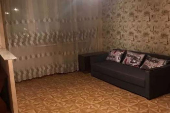 Продам 1-кімнатну квартиру, Рогань, Код: 807899/1