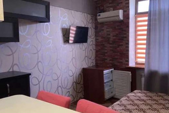 Сдам гостинку, Центральный рынок, Южный вокзал метро, Код: 808678/2